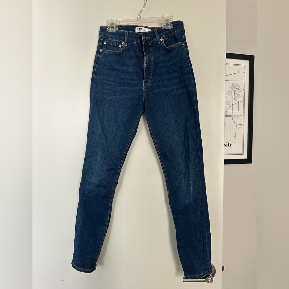 Zara Jeans